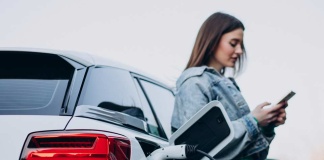 Día del auto eléctrico: la electromovilidad gana terreno y redefine la ruta de los seguros