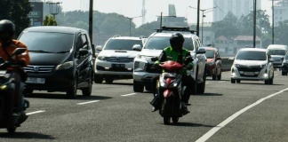 _Dos ruedas, más eficiencia la moto como solución a una pérdida anual de USD 1.000 millones por congestión en Santiago
