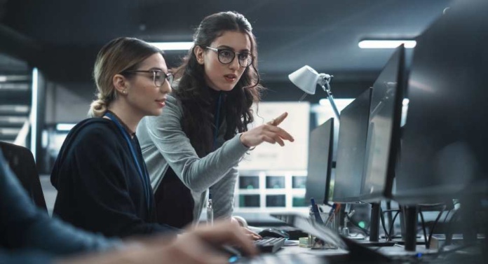 Gen AI en Chile ¿Motor de innovación o bomba de tiempo corporativ