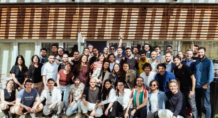Hubtype la startup española que automatizó el 80% de las conversaciones de JetSMART en solo seis semanas