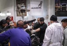 Mack International certificó a técnicos de Salfa en “maestros élite”
