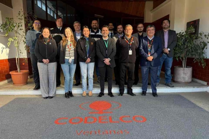 Ministerio de Ciencia y Codelco exploran uso de cobre chileno en la vanguardia científica y tecnológica mundial