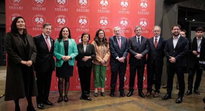 Ministro de Economía: “La minería está abriendo oportunidades no solo para crecer más, sino para seguir generando más y mejores empleos”