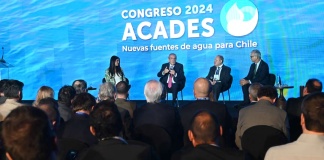 Carlos Foxley, director de ACADES: "Si no aceleramos la inversión en fuentes hídricas no continentales, la falta de agua golpeará la competitividad de Chile"