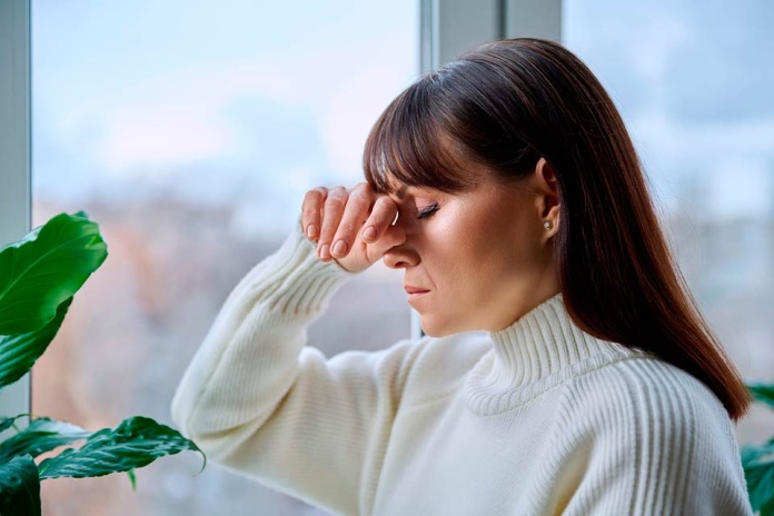 Estos son los riesgos de mezclar alcohol con medicamentos comunes