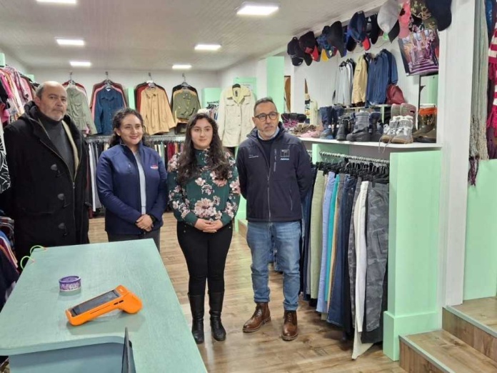 Ancud: 53 microempresas se reactivan gracias al Programa de Emergencias de Sercotec tras incendio que afectó el centro de la ciudad