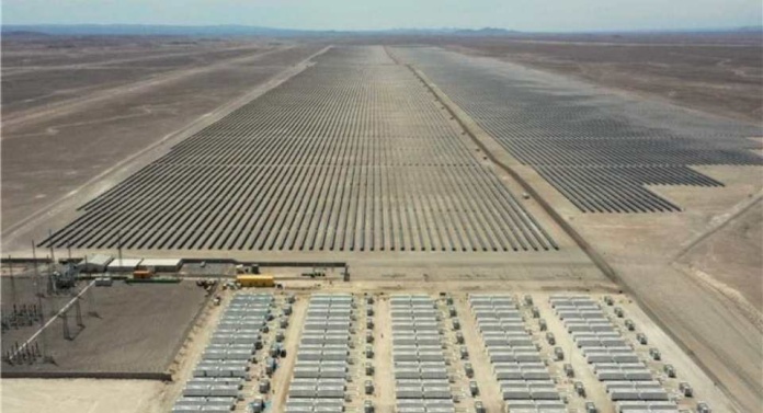 Atlas Renewable Energy asegura financiamiento por USD 475 millones para proyecto solar + baterías que abastecerá con energía limpia al sector minero