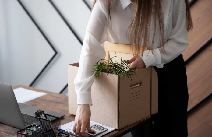 Casi 1,6 millones de personas han sido despedidas en Chile en un año y las mujeres son las más afectadas