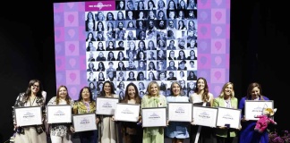 Diez emprendedoras sociales recibieron el Premio Mujer Impacta 2025