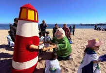 Dr. Simi se suma a la limpieza del planeta: más de una tonelada de residuos retirados en Valparaíso y Colina