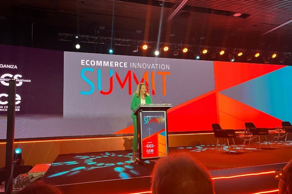 La IA redefine el comercio digital en el Ecommerce Innovation Summit 2025