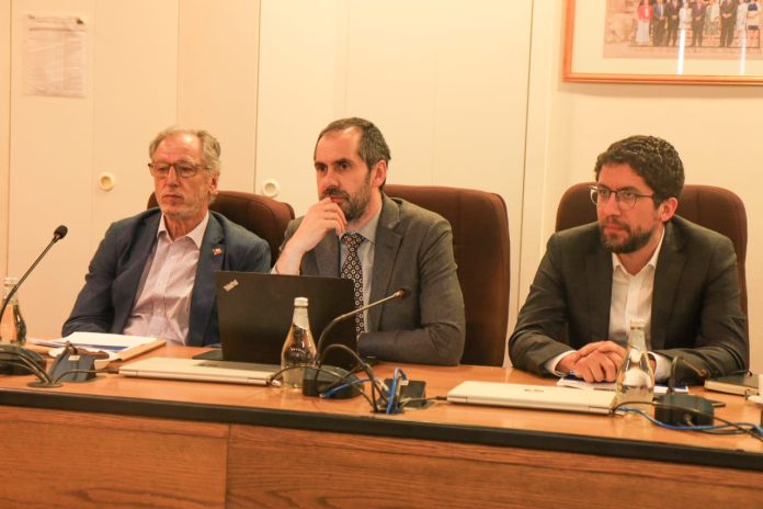 Foro Económico Zona Norte. Ministros Boccardo, Grau y García se reúnen con empresarios y autoridades de Macrozona Norte para acelerar inversión y aumentar el crecimiento y la empleabilidad.