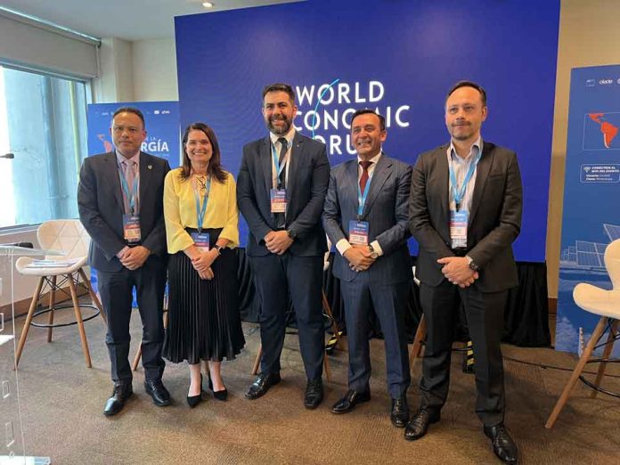 Hitachi Energy plantea implementar tecnología para la transmisión de grandes volúmenes de energía en Chile Hitachi Energy plantea implementar tecnología para la transmisión de grandes volúmenes de energía en Chile