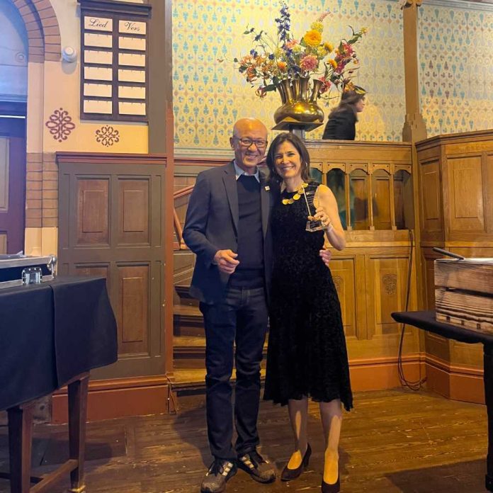 Iniciativa chilena para el cáncer infantil es reconocida en Ámsterdam