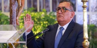 Perú Luis Enrique Bravo de la Cruz juramenta como ministro de Energía y Minas
