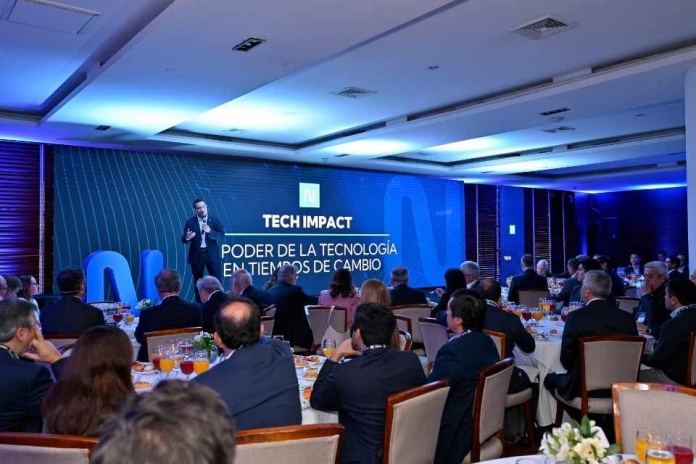 SONDA reúne a sus clientes y aliados para reflexionar sobre el impacto de la tecnología en tiempos de transformación. 