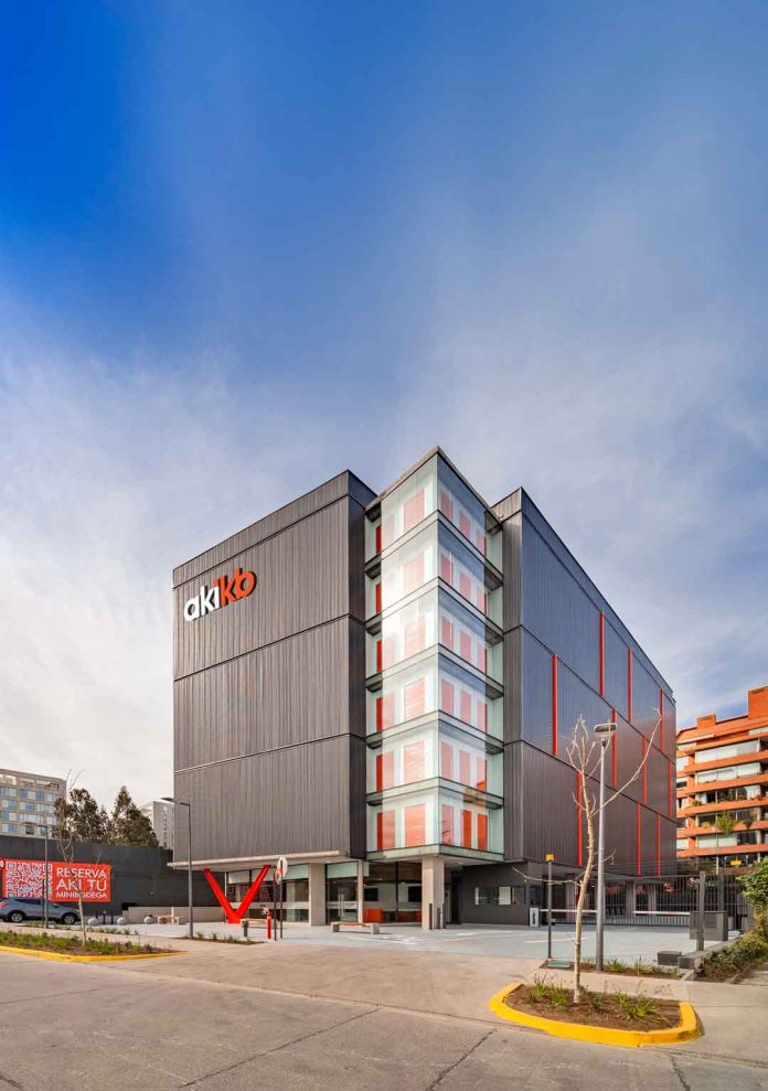 AKIKB CELEBRA LA APERTURA DE CANTAGALLOS