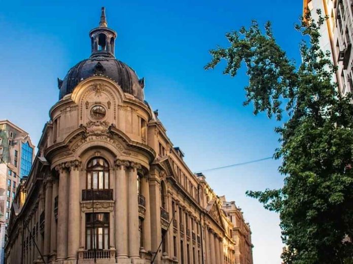 LarrainVial lidera el Ranking Acciones en octubre LarrainVial lidera el Ranking Acciones en octubre