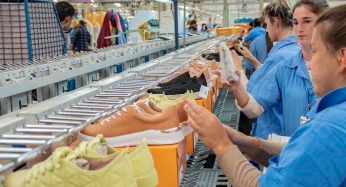 Chile destaca en el top 10 mundial de destinos del calzado brasileño