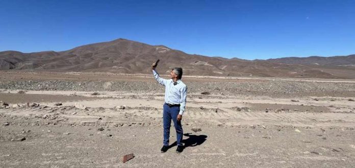 Chile reconfigura el uso del espectro para comunicaciones D2C y marca una referencia regulatoria en Latinoamérica Chile reconfigura el uso del espectro para comunicaciones D2C y marca una referencia regulatoria en Latinoamérica