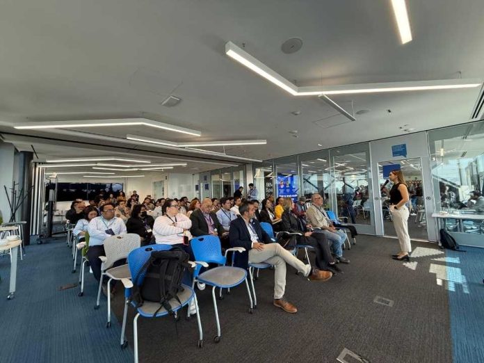 Chilena Ainwater lanzó nueva plataforma en México Tech Week 2025 Chilena Ainwater lanzó nueva plataforma en México Tech Week 2025