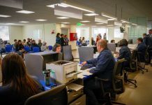 Claro empresas se adjudica la conectividad fija y móvil del Registro Civil en todo el país