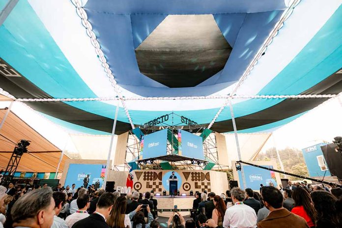 EtMday 2025: con asistencia récord de 20.367 personas, se inauguró el evento de emprendimiento, innovación e inversión más grande de América Latina