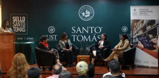 Primer seminario “Mujer y Logística” relevó el liderazgo femenino en Tarapacá Primer seminario “Mujer y Logística” relevó el liderazgo femenino en Tarapacá
