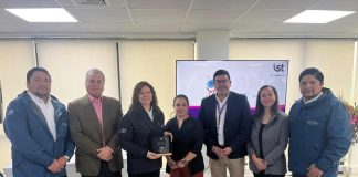 Puerto Columbo recibe premio regional del IST por excelencia en prevención de riesgos