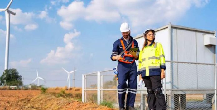 Sara Larraín: “Los fósiles, en su conjunto, son un obstáculo para la transición energética de Chile”