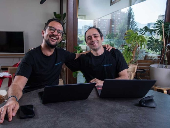 Startup chilena desarrolla la primera plataforma en América Latina que optimiza la visibilidad de marcas en Chats de inteligencia artificial