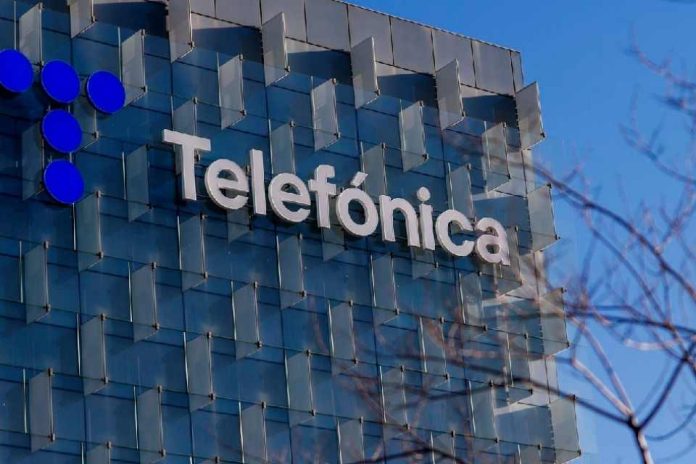 Telefónica confirma su salida de México y América Latina