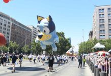 Un millón de personas celebran Paris Parade 2025 en el desfile navideño más grande de Sudamérica
