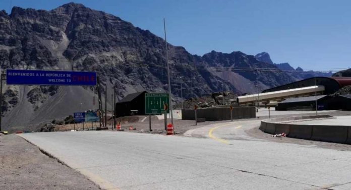 Cámara Aduanera alerta por asaltos a camiones en Los Andes