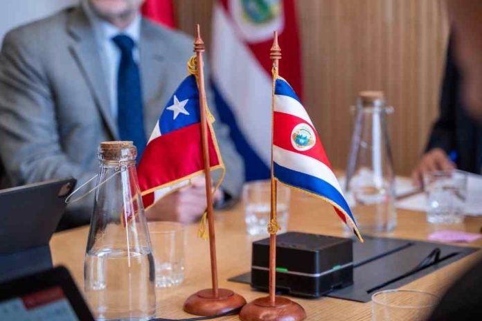 Chile y Costa Rica sellan acuerdo en IA