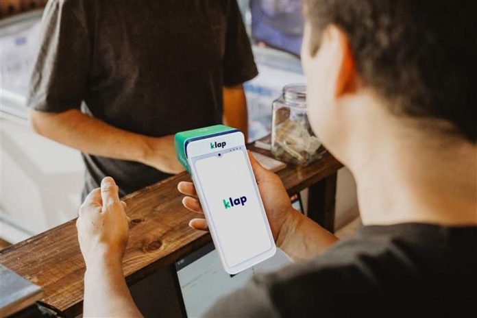 El fin de semana con mayor venta es el previo a navidad y lidera el pago con débito con un 77%