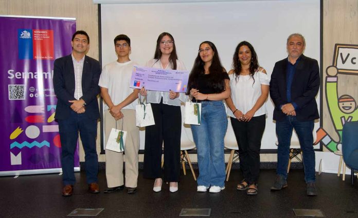 Estudiantes elaboran guía orientadora para mujeres que emprenden en la región Estudiantes elaboran guía orientadora para mujeres que emprenden en la región
