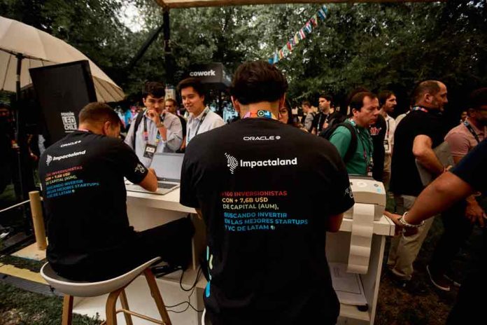 Impacta VC y Oracle anuncian alianza estratégica para potenciar el crecimiento de startups latinoamericanas