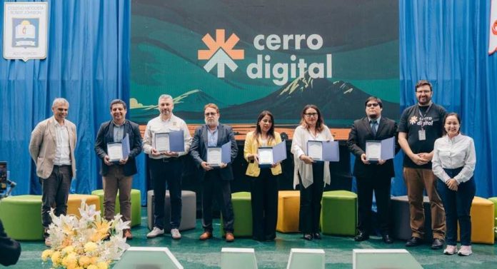 Más de 1.000 estudiantes de Tarapacá fueron capacitados por Cerro Colorado BHP en habilidades tecnológicas claves para su futuro Más de 1.000 estudiantes de Tarapacá fueron capacitados por Cerro Colorado BHP en habilidades tecnológicas claves para su futuro