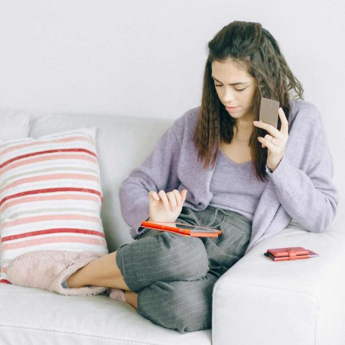 Pre Navidad: Flow beneficia a comercios y compradores con pago en cuotas y POS 