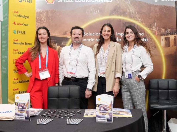 Shell Lubricantes presentó soluciones innovadoras en Minexcellence 2025 con foco en minería sostenible