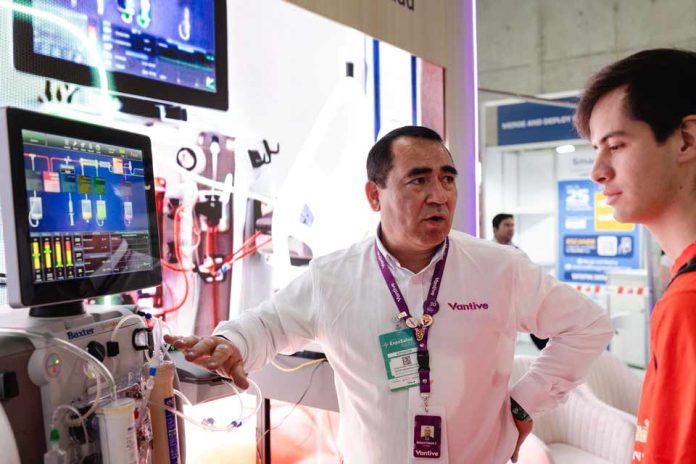 Tecnologías conectadas impulsan el avance de la diálisis domiciliaria en Chile