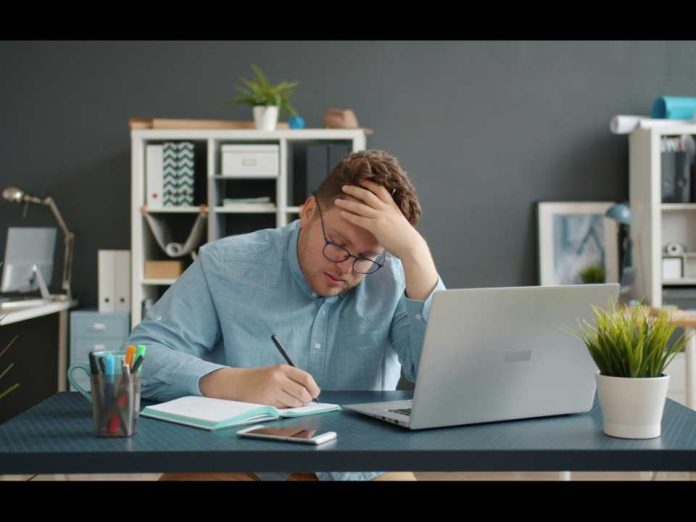 Trabajadores revelan sus principales preocupaciones para mantener la competitividad en 2026