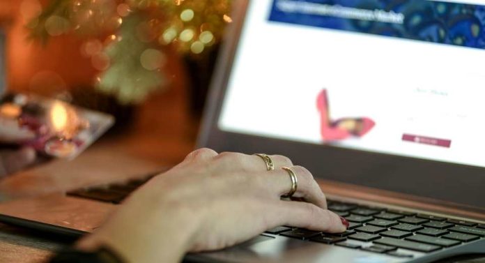 ¡Evita ser estafado en esta Navidad! Recomendaciones para identificar tiendas falsas