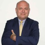 Privacidad y protección de datos en la era de la Inteligencia Artificial Explicable José Lagos, Docente UEjecutivos, Facultad de Economía y Negocios, Universidad de Chile