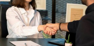 La entrevista laboral se redefine en la era digital y consolida un nuevo estándar en el mundo del trabajo