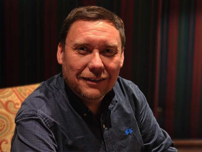 Liderar en tiempos incómodos cuando el cargo ya no alcanza Liderar en tiempos incómodos: cuando el cargo ya no alcanza