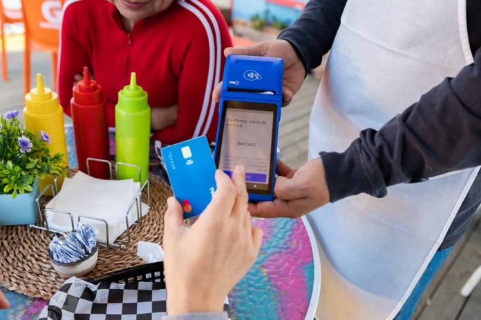 Nuevo Régimen Tributario Especial para feriantes: un paso hacia la formalización y la modernización del comercio local Nuevo Régimen Tributario Especial para feriantes: un paso hacia la formalización y la modernización del comercio local