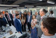 Presidente Boric inauguró startuplab.01, nuevo polo de ciencia, tecnología e innovación en el centro de Santiago