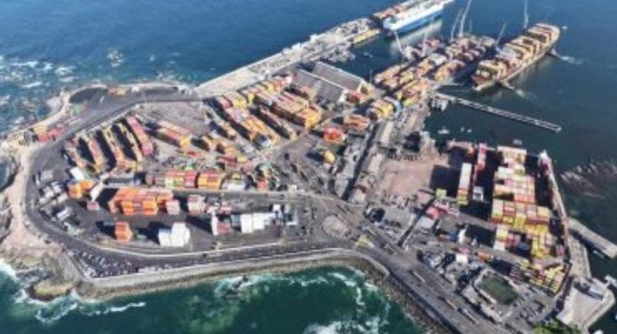 Puerto de Iquique alcanza récord de transferencia al superar 3,5 millones de toneladas en 2025 Puerto de Iquique alcanza récord de transferencia al superar 3,5 millones de toneladas en 2025